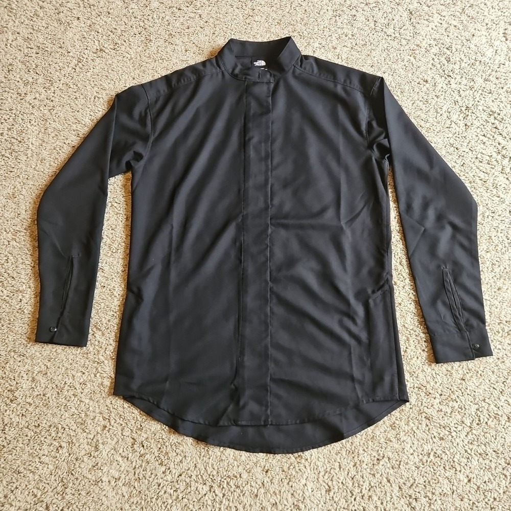 North Face Shirt Womens XS Explore City‎ Button Down Band Collar Long Sleeve